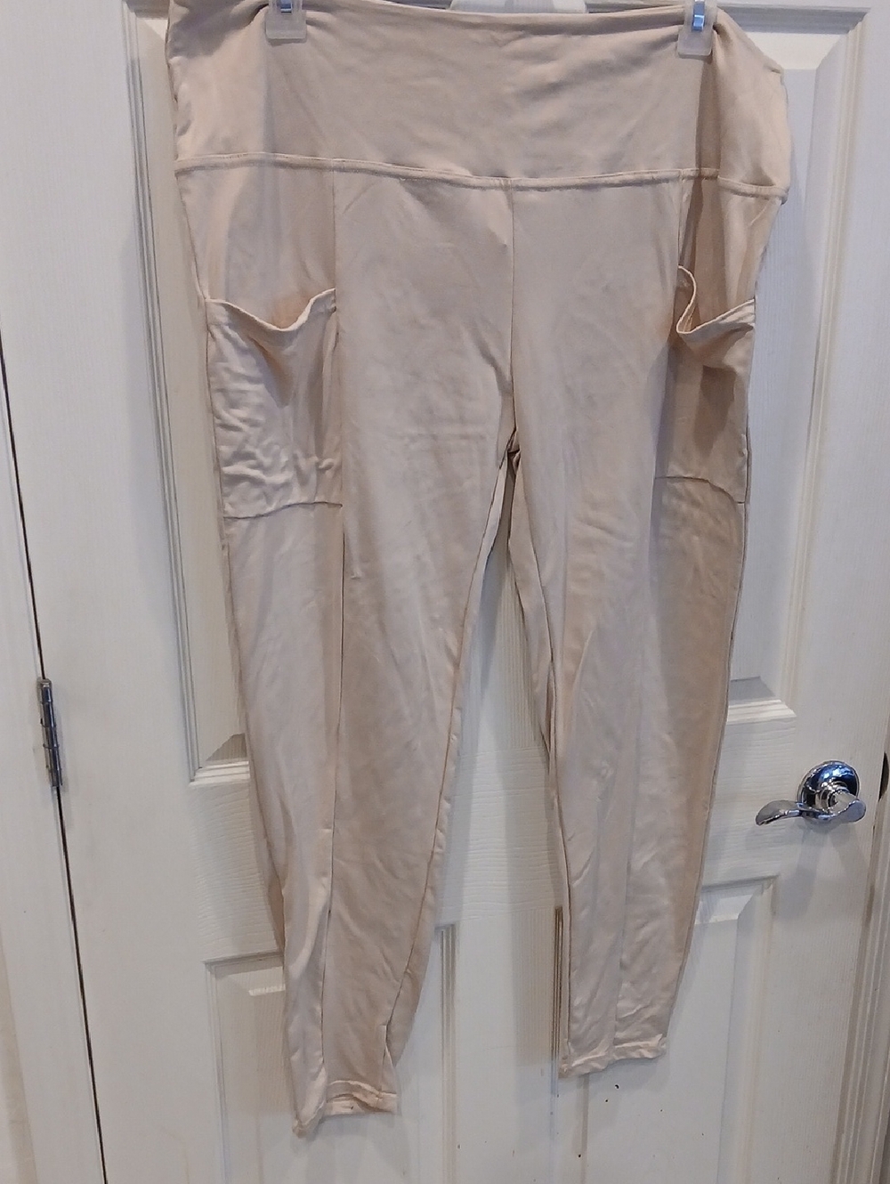 Neutral Beige High-Waist Pocket Leggings